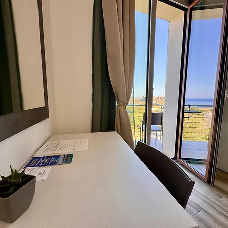 Stella Del Sud Makari Bed and breakfast